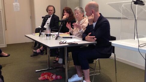 Luce Irigaray in Conversation: How Could We Keep Hoping for a Future?